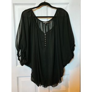 Sheer, 3/4 sleeve oversized top
